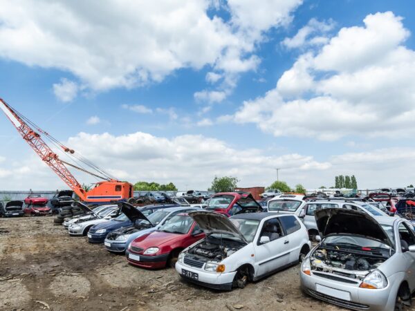 CASSE_AUTOMOBILE1 600X450 | Garage Leader Casse automobile : dépollution et recyclage responsables à Colmar près de Munster Wittenheim 1