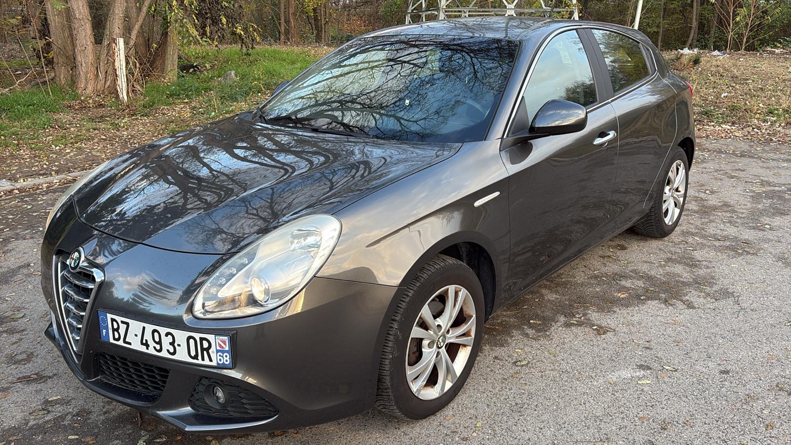 F3A2EDF9 B0E3 4022 B5A6 720754A58615 | Garage Leader Alfa Romeo Giulietta 1.4 T 120 Distinctive – 12/2011 Riedisheim