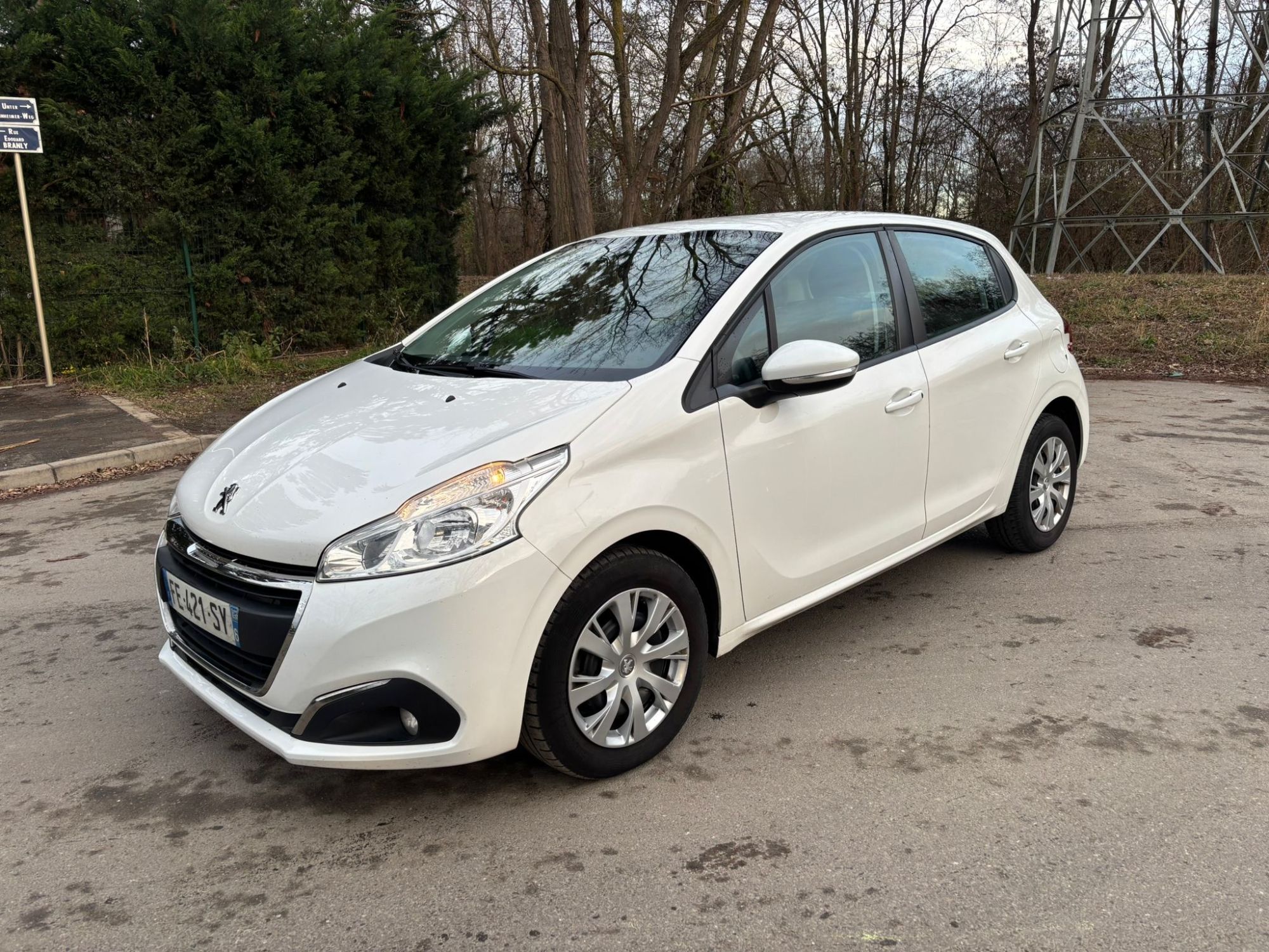 CDE648E2 7316 47E2 84DD 590804D576E1 | Garage Leader PEUGEOT 208 1.5 BlueHDi 100 – 2 places – 2019 Riedisheim