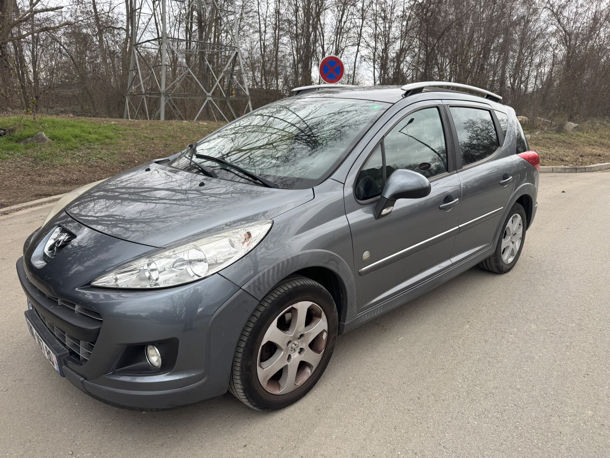 PEUGEOT 207 SW 1.6 HDI 90 OUTDOOR Saint-Di&eacute;-des-Vosges
