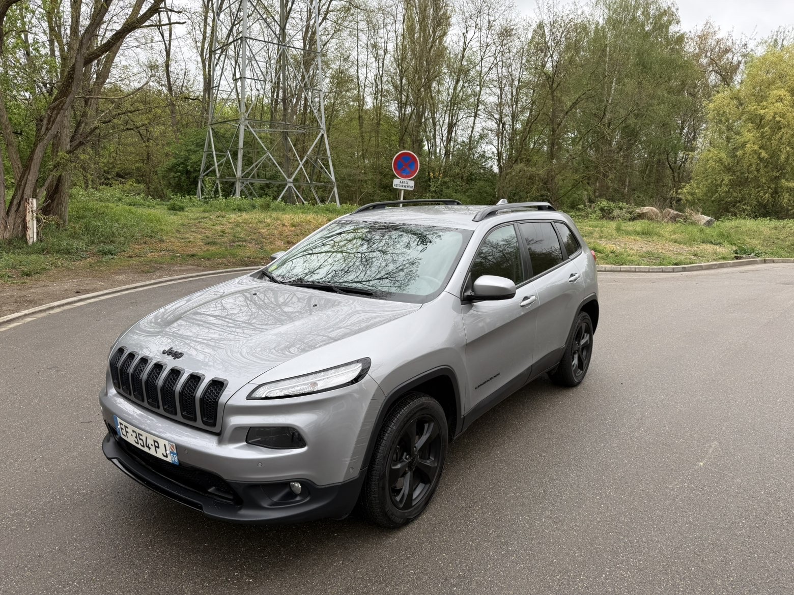 JEEP CHEROKEE 2.2 JTD 200 CV BVA NIGHT EAGLE 4X4 S&eacute;lestat