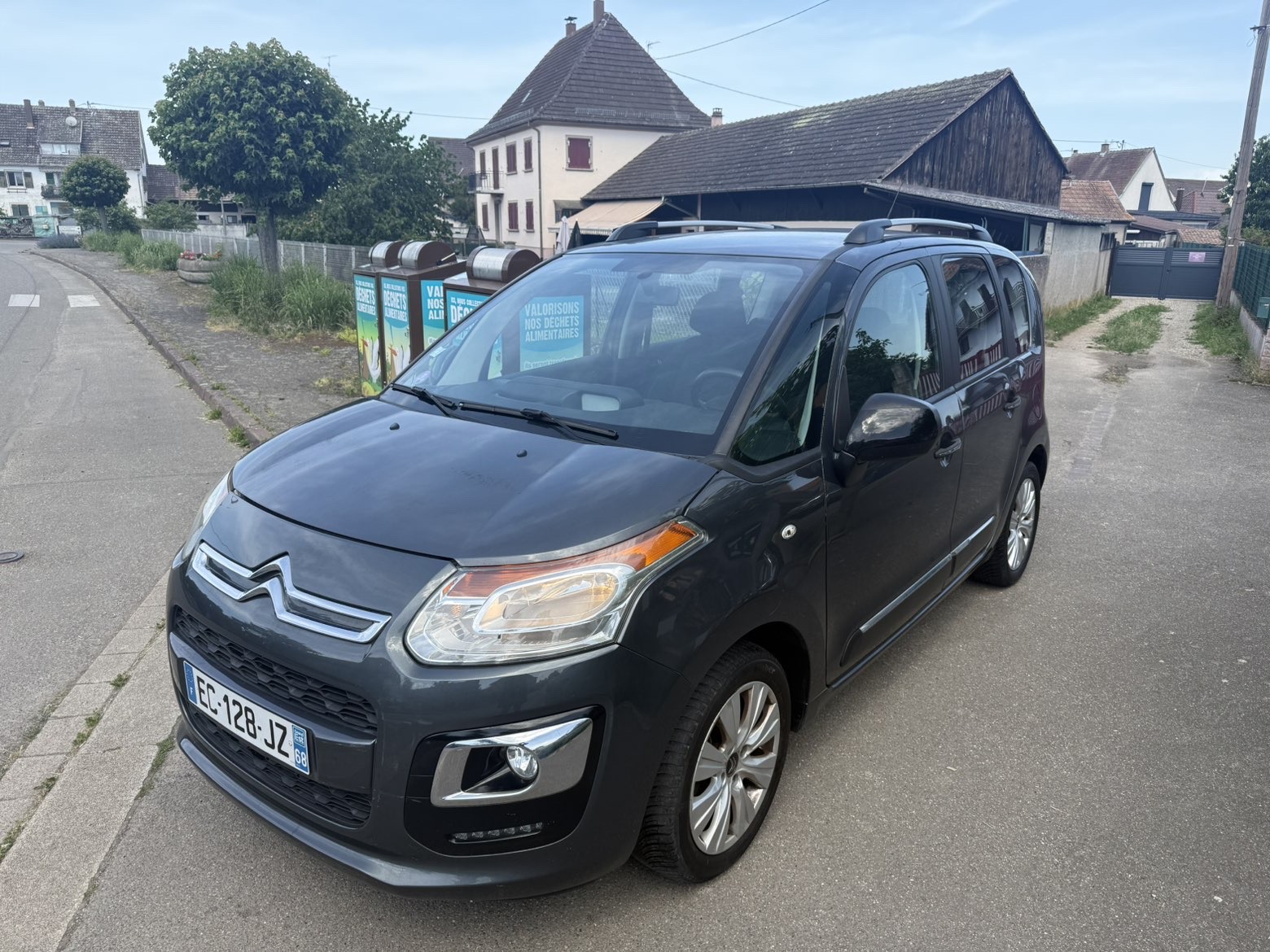 IMG_2503 | Garage Leader Citroën C3 Picasso 1.2 PureTech 110cv Feel Edition Cernay