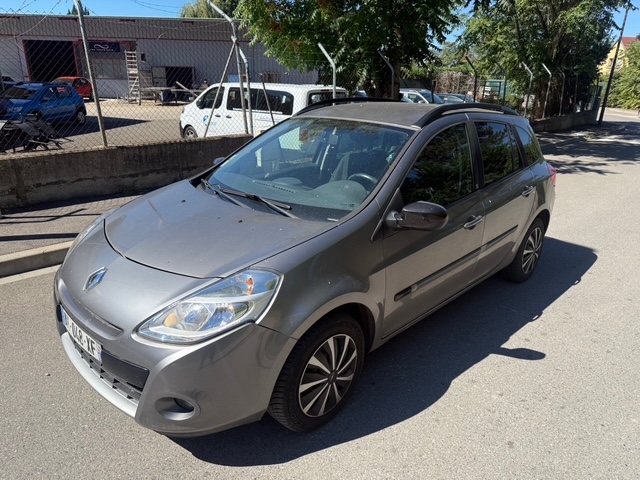 Clio 3 1.2 100cv Colmar